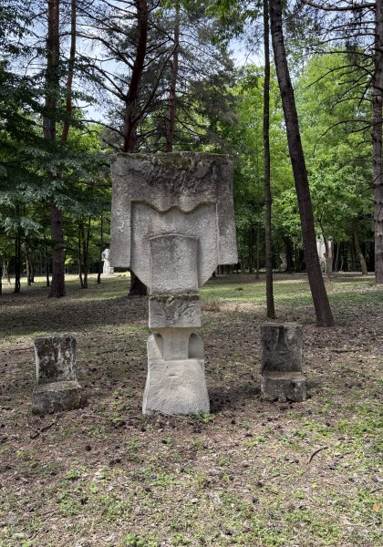 The sculpture park from Căsoaia