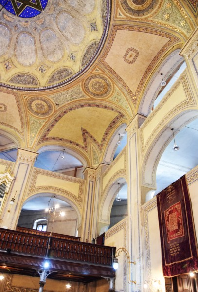 The neologue synagogue