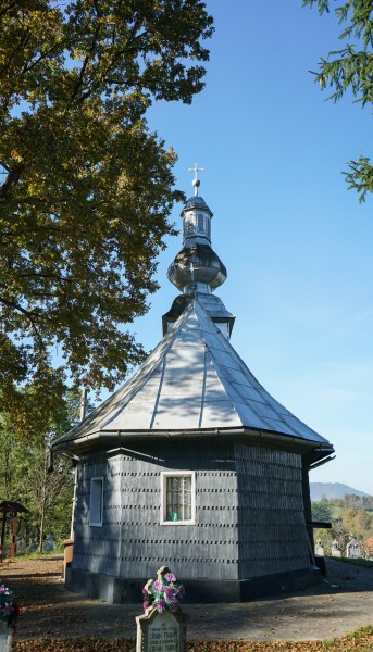 Die Holzkirche von Bodești