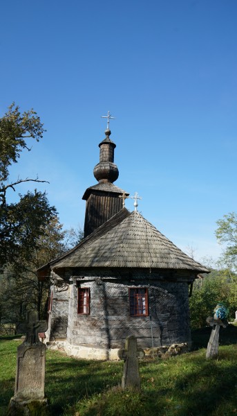 The wooden church from Ionești