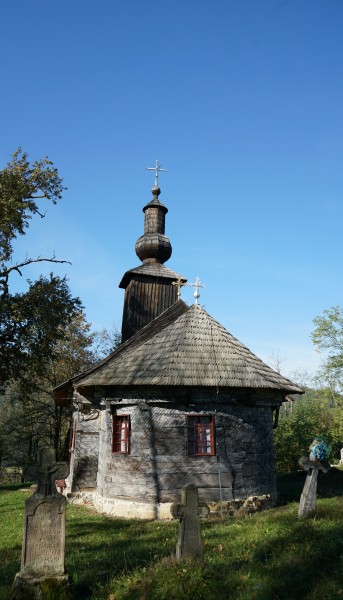 Die Holzkirche aus Ionești