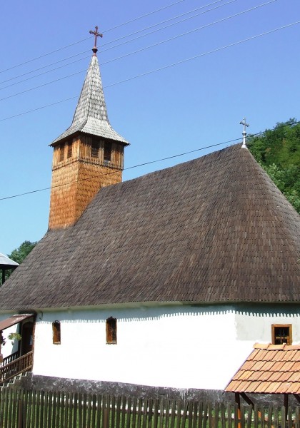 Die Holzkirche aus Roșia Nouă