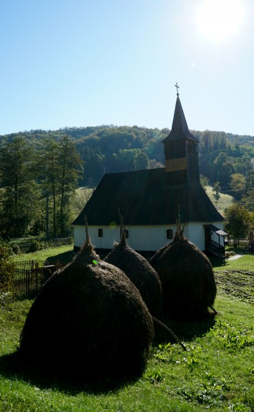 Die Holzkirche aus Roșia Nouă