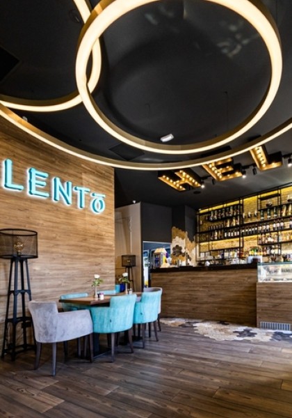 Lento Cafe & Bistro