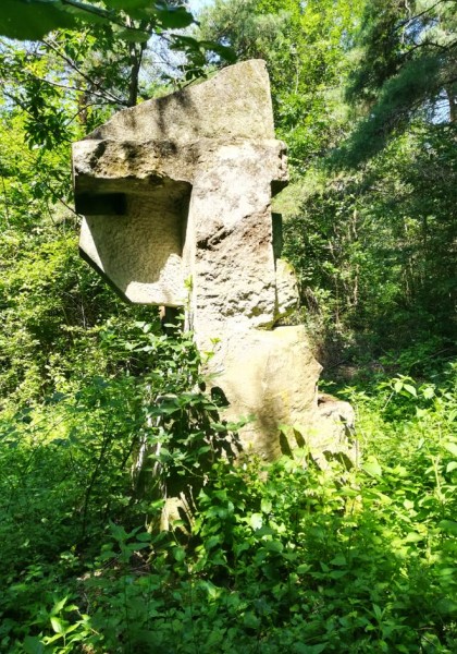 The sculpture park from Căsoaia