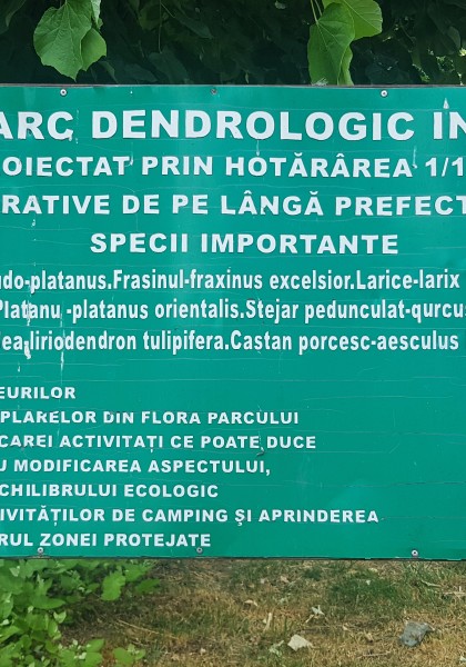 Parcul dendrologic din Ineu