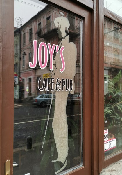 Joy's Pub